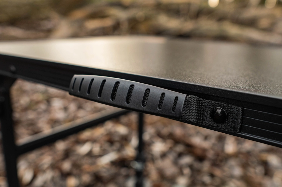 Giants fishing Skládací stůl Folding Table X-Large + taška ZDARMA!