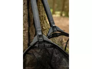 Giants fishing Plovoucí podběrák s pogumovanou síťkou Deluxe Rubber Float M 45x35cm
