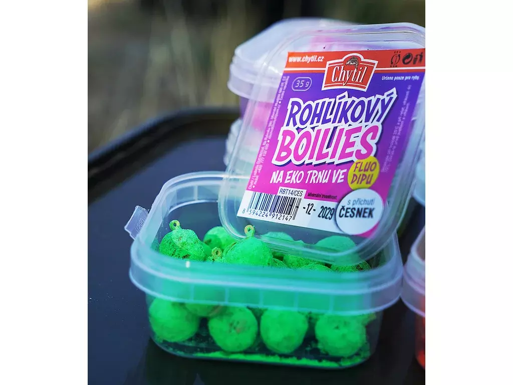 CHYTIL Rohlíkový boilies na EKO trnu FLUO 14 mm 35 g