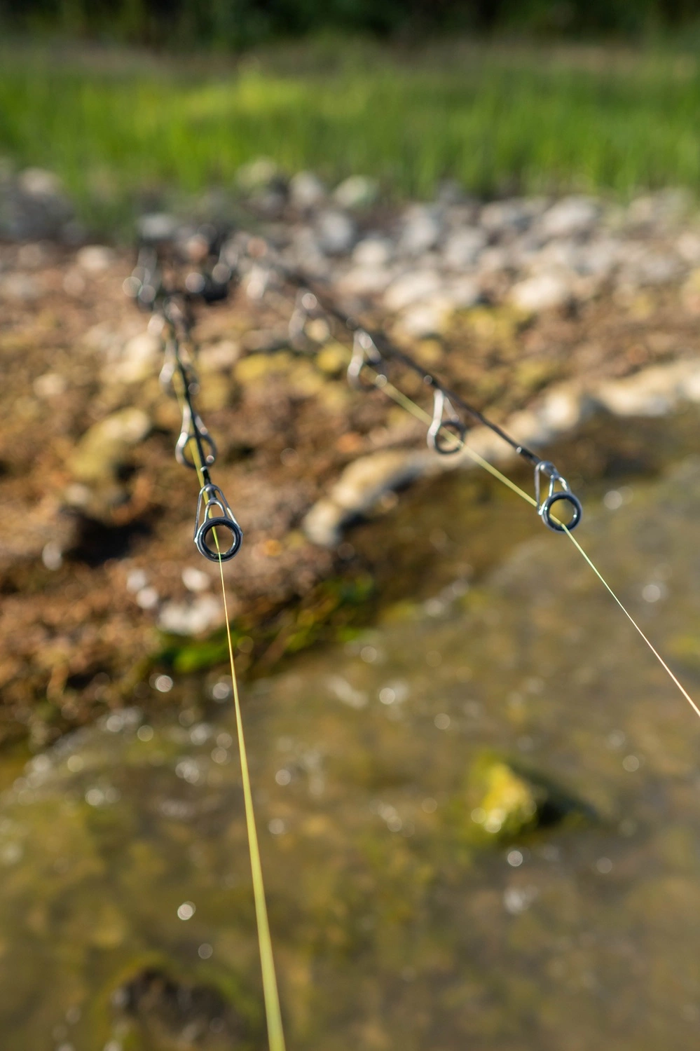 Giants fishing Kaprový prut XRS180 9ft 3.00lb 2pc