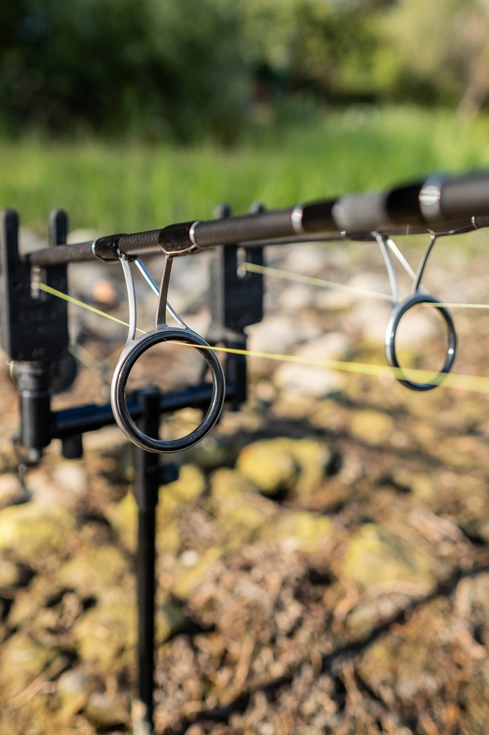Giants fishing Kaprový prut XRS180 9ft 3.00lb 2pc