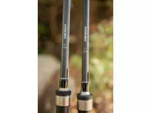 Giants fishing Kaprový prut XRS180 9ft 3.00lb 2pc