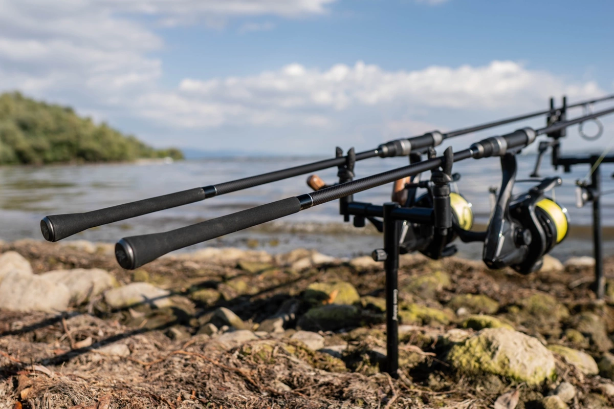 Giants fishing Kaprový prut XRS180 10ft 3.00lb 2pc