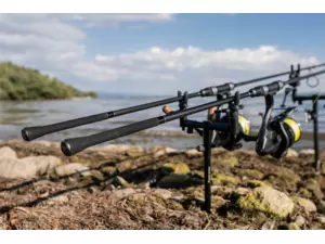 Giants fishing Kaprový prut XRS180 10ft 3.00lb 2pc