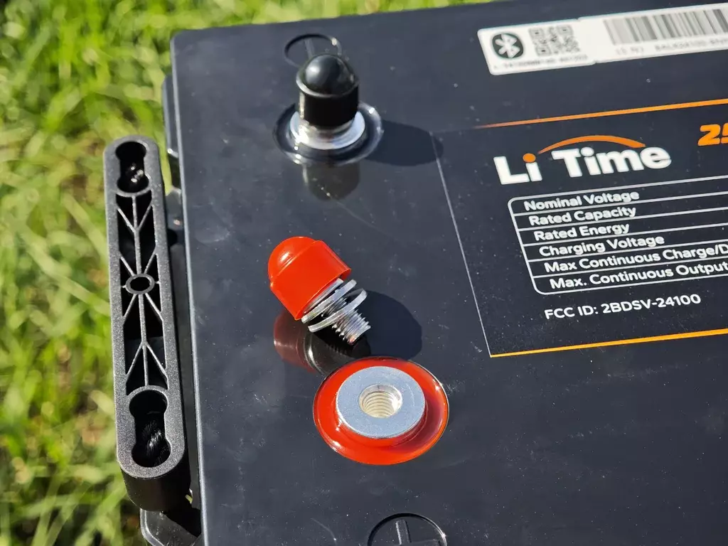 LiTime LiFePO4 baterie 24V 100Ah BLUETOOTH