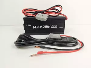 LiTime 14,6V 20A nabíječka pro LiFePO4 baterie