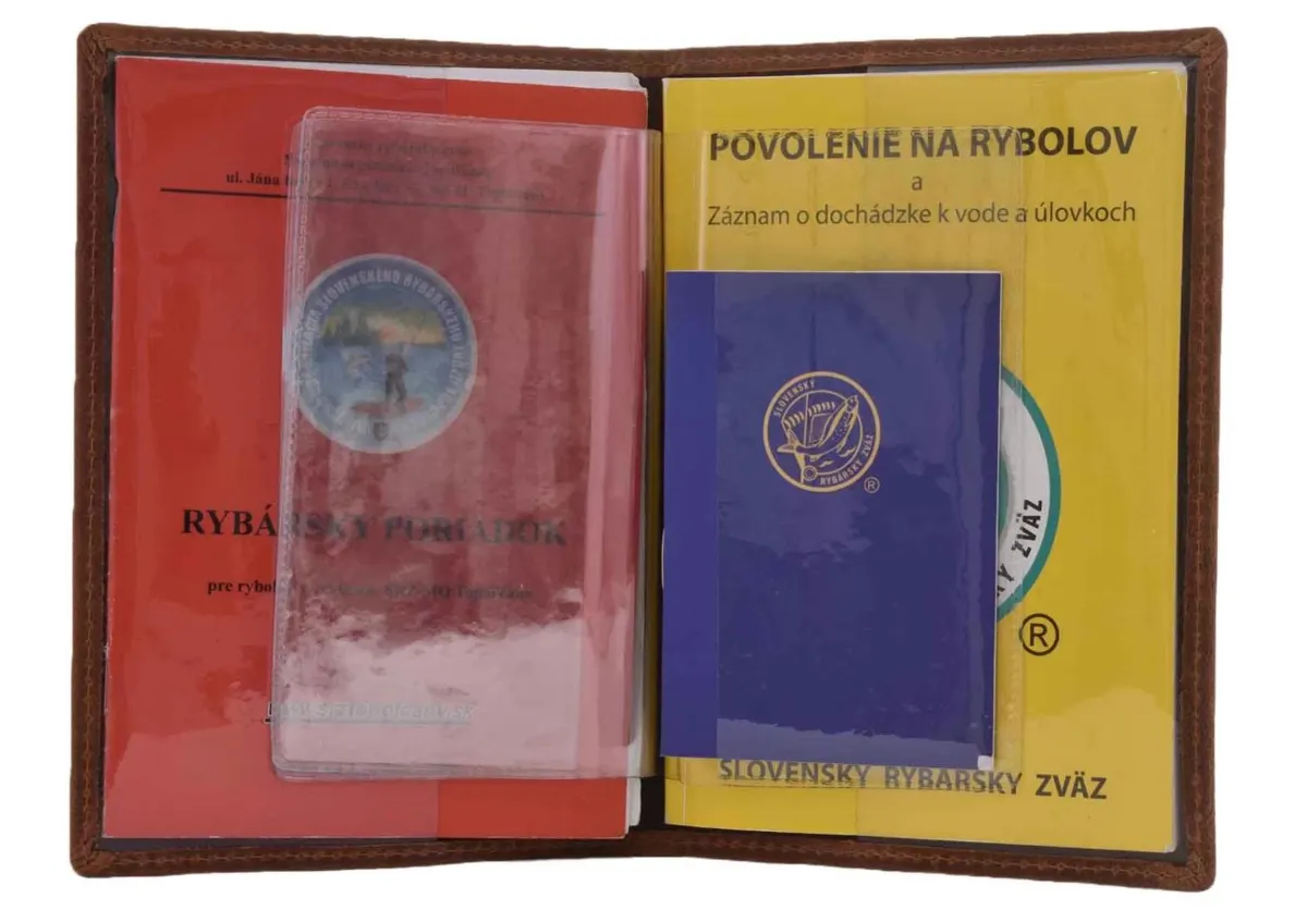 Rybářská dokladovka MERCUCIO světlehnědá embos štika s udicí