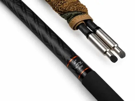 Free Spirit podběráky - CTX BLACK s jednodílnou 1,8m rukojetí 107cm ramena