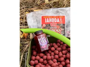 Chytil Krmné boilies - JAHODA & CHILLI 5 kg