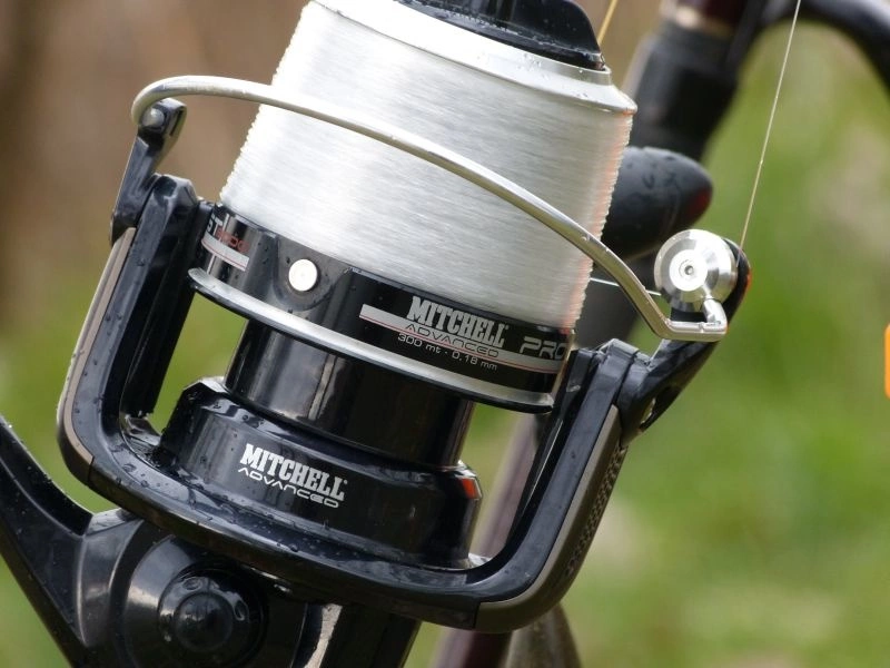 MITCHELL Naviják s přední brzdou AVOCAST 7000