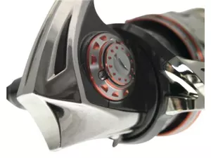 ABU GARCIA Naviják s přední brzdou REVO NEOS 20S