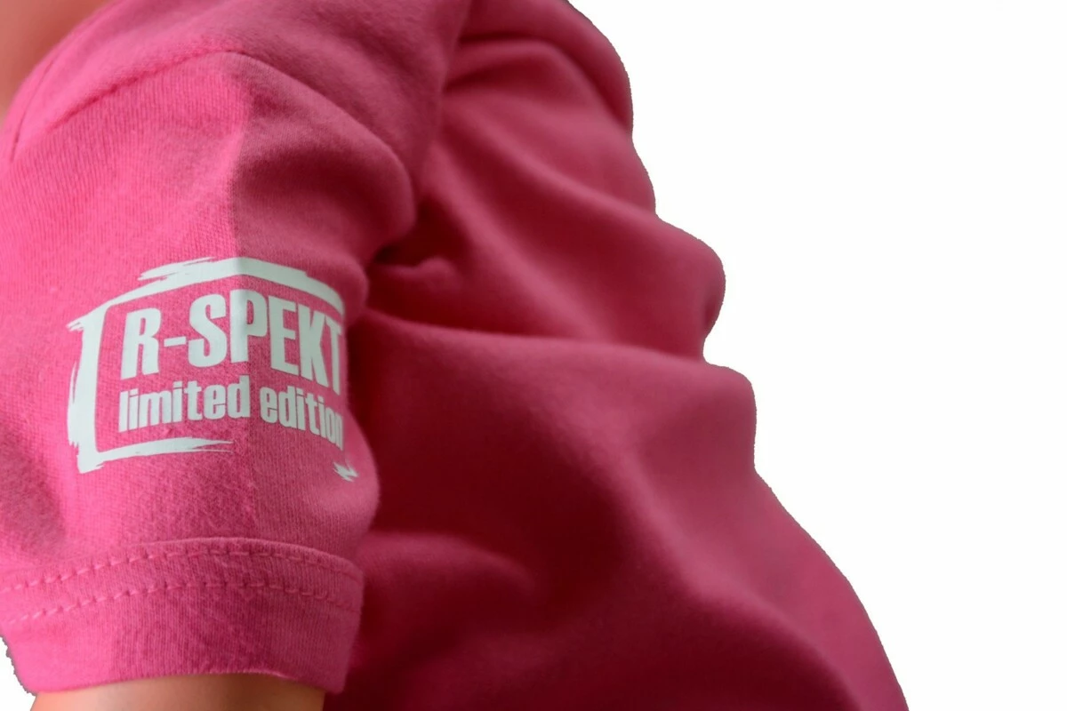 R-SPEKT Baby body Carp friend pink