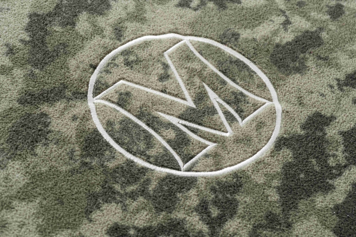 MIVARDI Lehátko Stealth Flat8