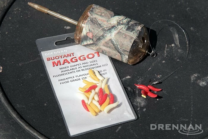 DRENNAN Červy Buoyant Maggot bloodworm red