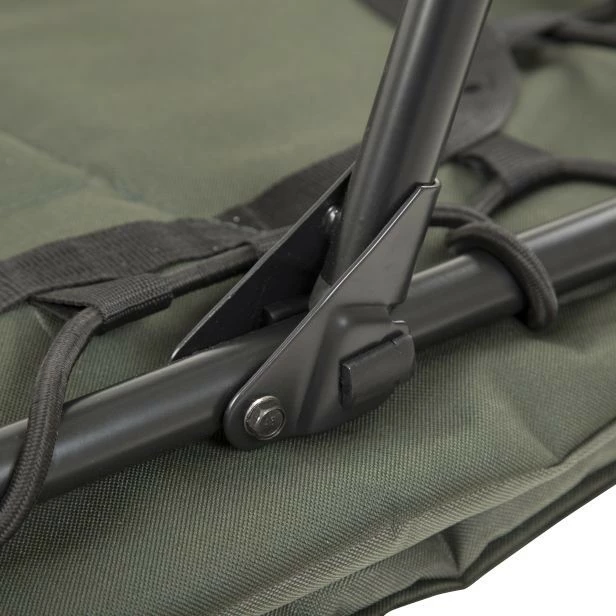 Lehátko JRC Defender Levelbed Wide