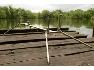 Stojan Solar Stainless WorldWide Pod