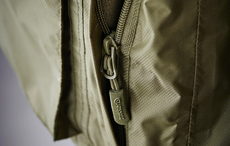 Vodělodolná zimní bunda - Trakker Elements Jacket