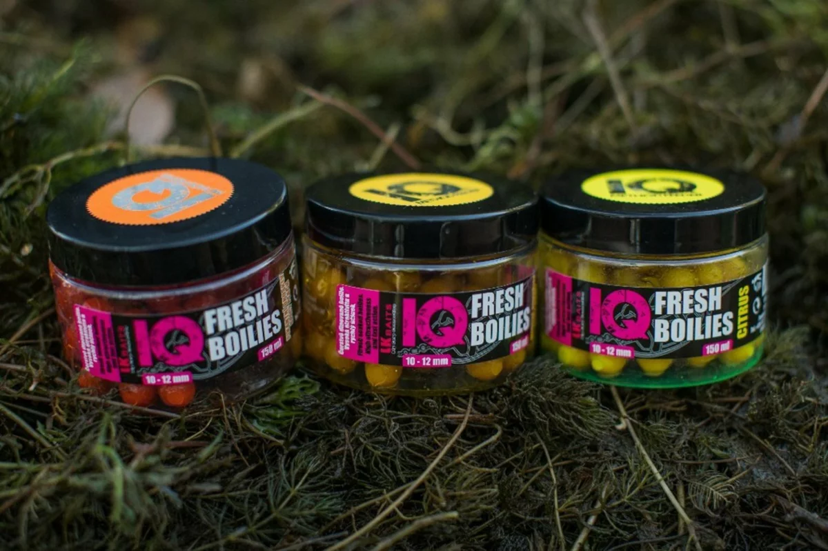 LK BAITS IQ Method Feeder Boilies Fresh 10-12mm,150 ml Maďarský Med/Hungarian Honey