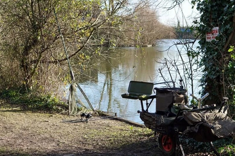 Ridge Monkey RidgeMonkey Organizér Action Station