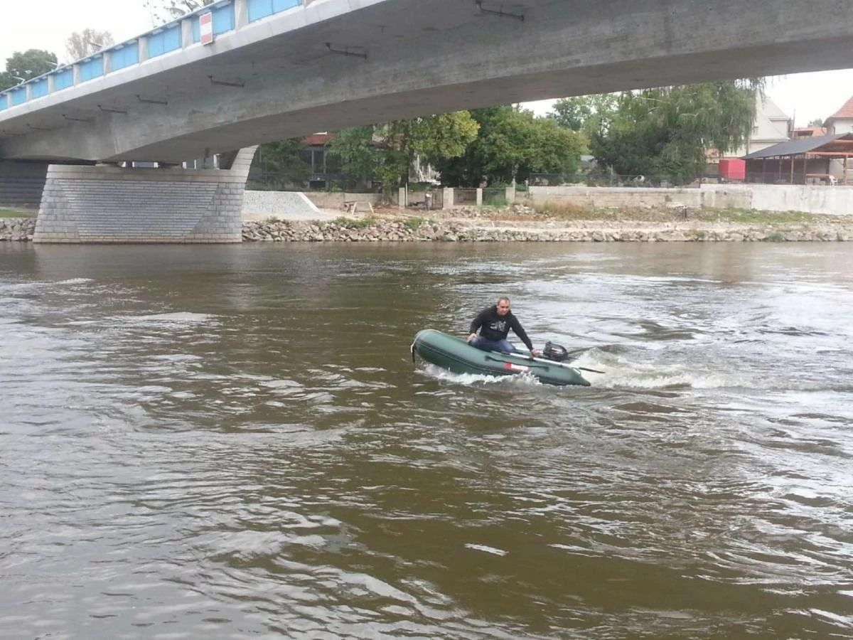 BOAT007 M250 - zelený