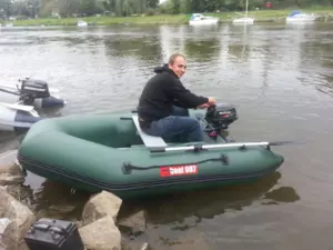 BOAT007 M250 - zelený