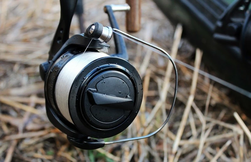 Okuma Naviják Custom Black AKCE