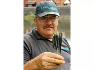 DRENNAN Splávek Big Sticks 3 1,75g