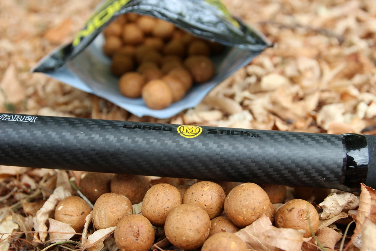 MIVARDI Vrhací tyč Carbo stick - XL