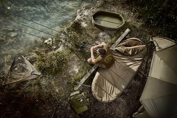 Trakker Products Lehátko+spacák Trakker - RLX Oval Bed System