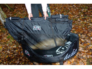 R-SPEKT Přechovávací a vážící taška s plováky Ladies