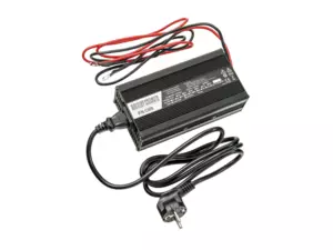 MIVARDI Lithiová baterie M-CELL 12V 100Ah + 20A nabíječka