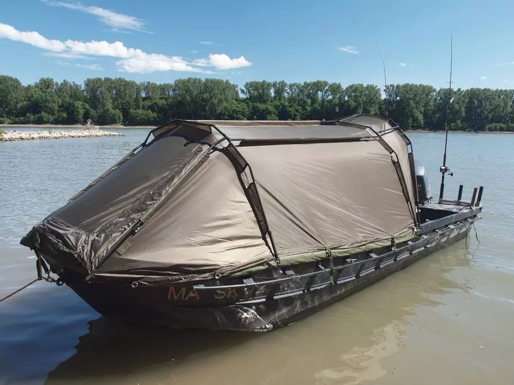 BLACK CAT Stan Special Boat Cave II 335cm 220cm 105cm