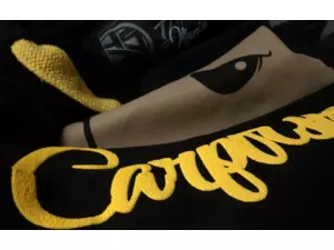 HOTSPOT Design Mikina Fishing Mania Carpfishing