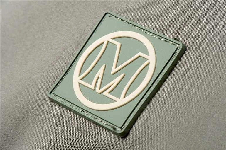 MIVARDI Akční balíček oblečení MCW - Softshell bunda + triko + zimní čepice